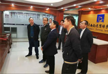 崇左市政协主席黄卫革带队莅临大腾律所视察法律建设工作